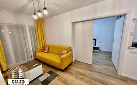 Cluj ApartHotel - VIVA CITY -